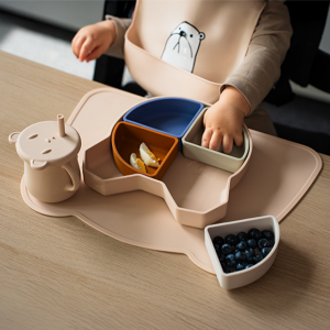 Ποτηράκια, πιάτα & μαχαιροπήρουνα από Σιλικόνη